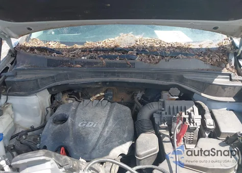 2016 Hyundai Santa Fe Sport 2.4L from USA, damaged, VIN 5XYZTDLB4GG329517